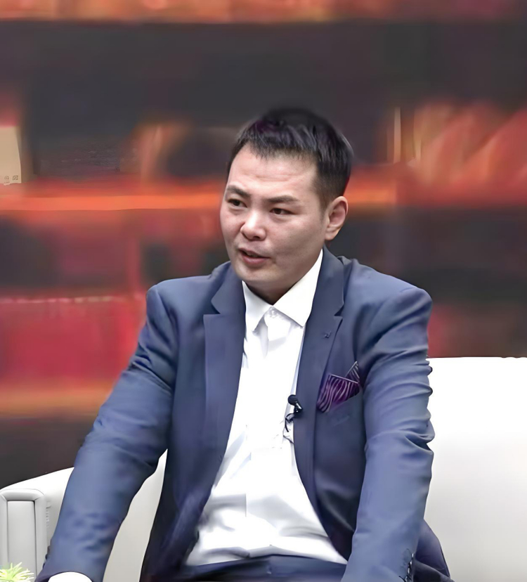 宜昌酱到底食品有限公司创始人、土家族酱料文化传承者 王元