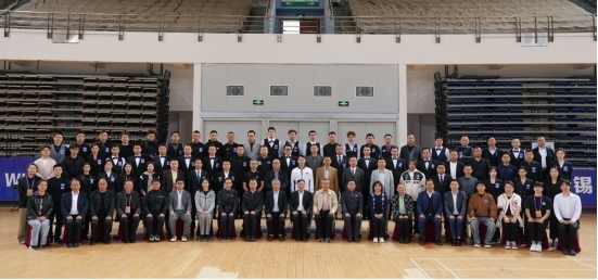 “创宏世纪·南匠杯”第二届长三角地区斯诺克巡回赛（江苏无锡站）揭幕