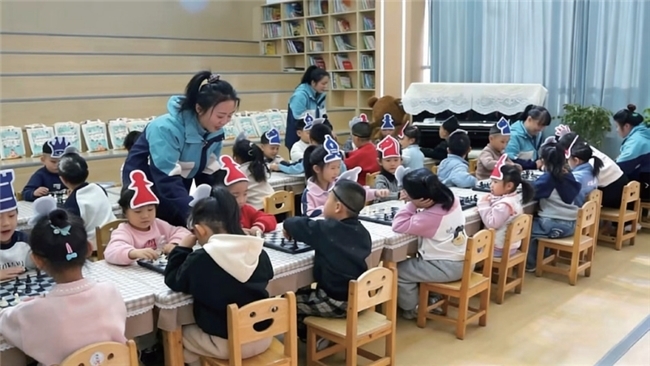 ​致力国际象棋幼儿教育创新实践，记《幼儿国际象棋启蒙教程》创作者安艳凤