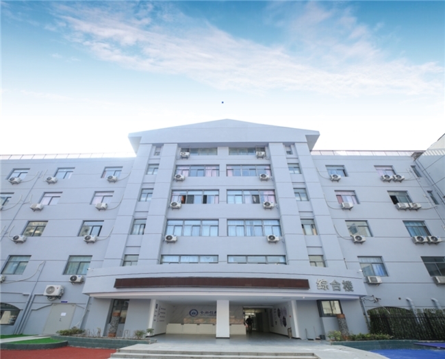 合肥剑桥学校:纯美术特色高中——换条赛道,冲刺名校! 合肥剑桥学校:纯美术特色高中——换条赛道,冲刺名校!