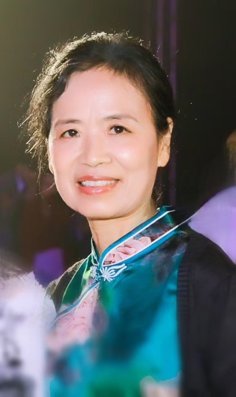 财经界追捧最具投资收藏价值的顶级艺术名家——司徒惠霞