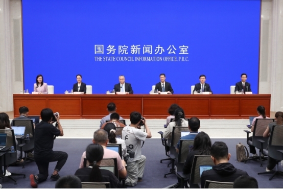 湖南衡阳市东洲岛受到国务院新闻发布会表扬