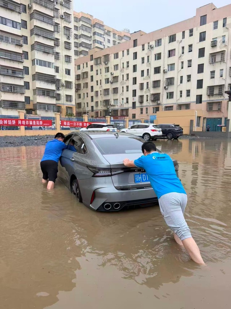 如图片无法显示，请刷新页面