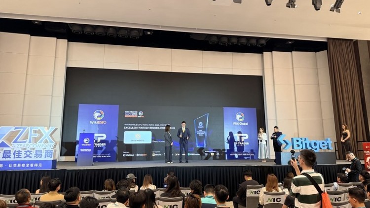 Grand Markets荣膺Wiki Finance Expo「香港杰出金融科技经纪商」奖项