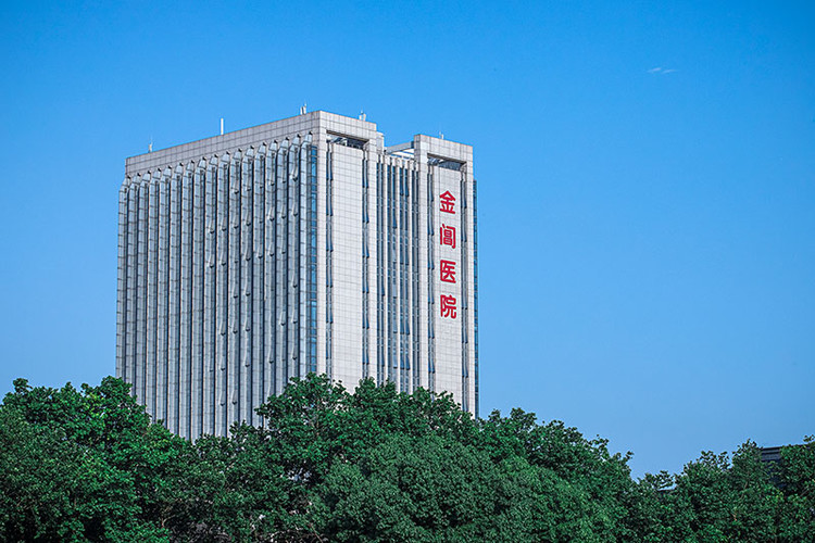 在苏州选24小时碎石医院怎么避坑？金阊医院双定位系统与夜间碎石服务盘点