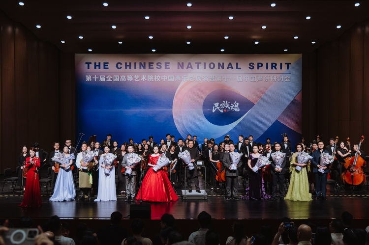 如图片无法显示,请刷新页面